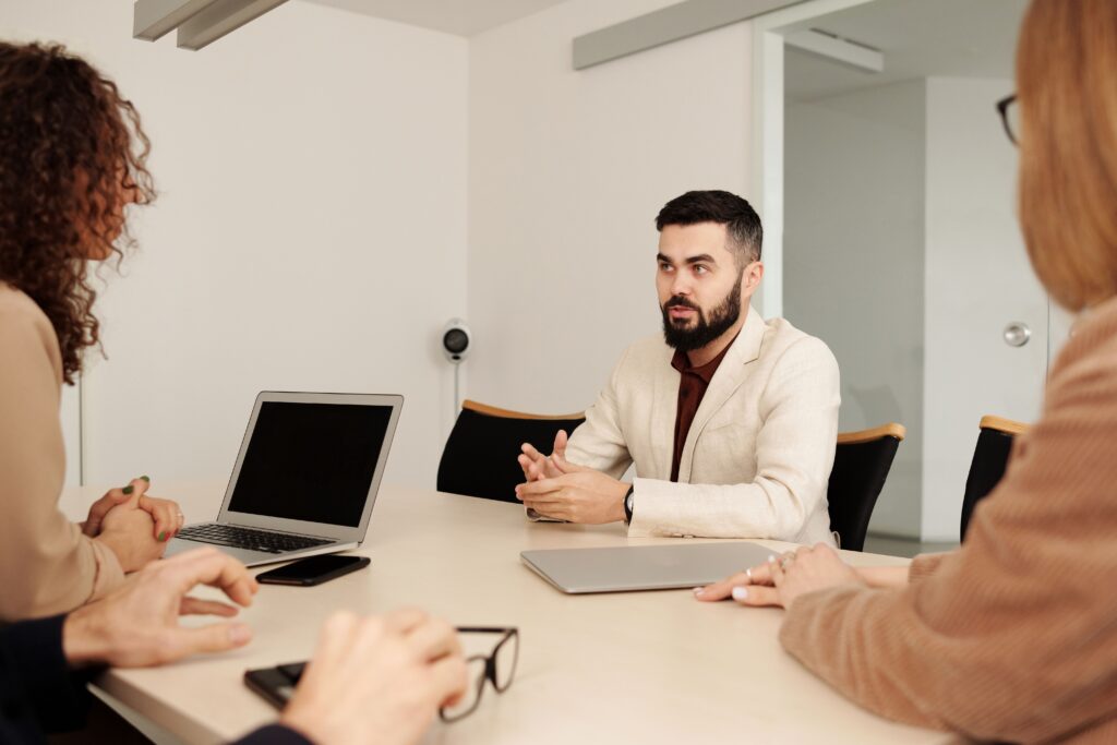 Managed service provider monitoring business IT systems and network performance